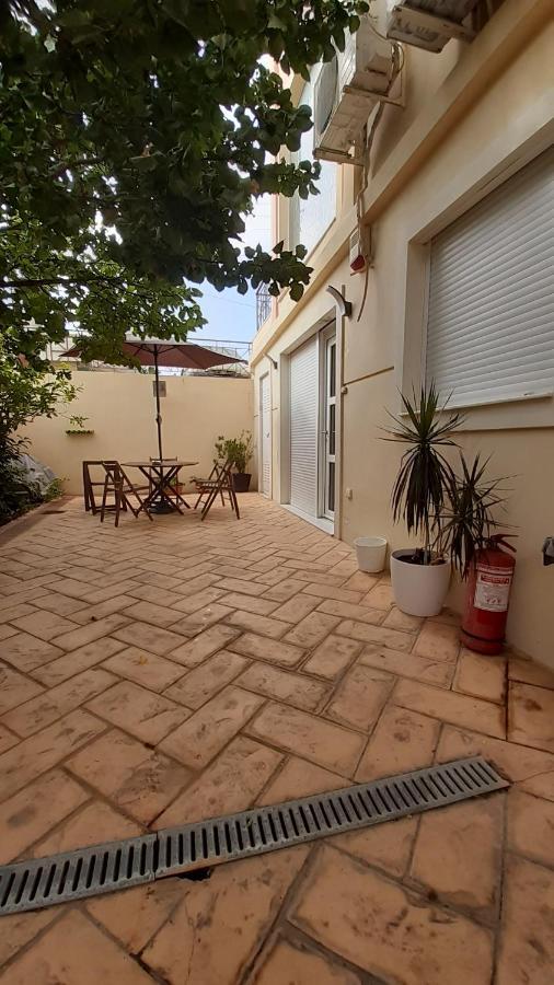 Villa Maria Louiza Near Airport Artemida  Buitenkant foto