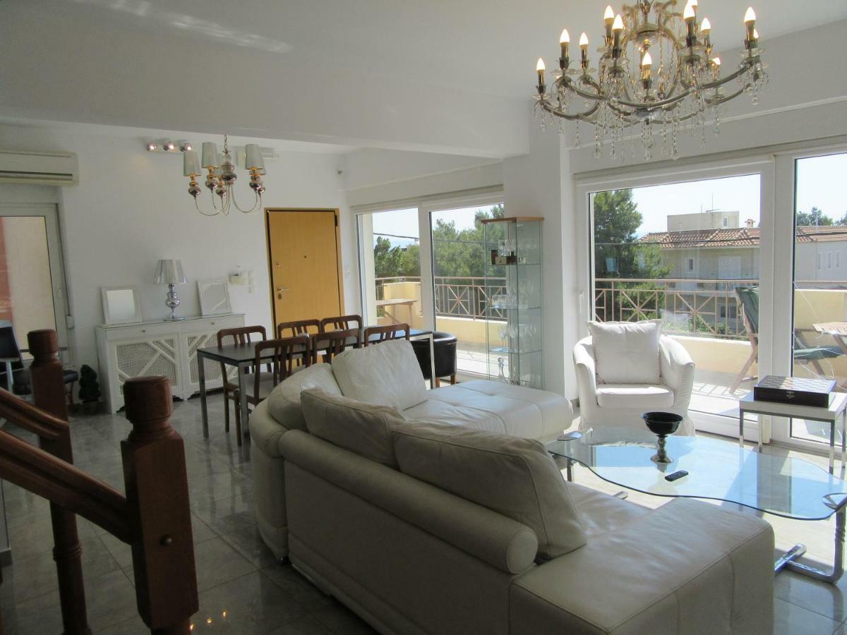 Villa Maria Louiza Near Airport Artemida  Buitenkant foto
