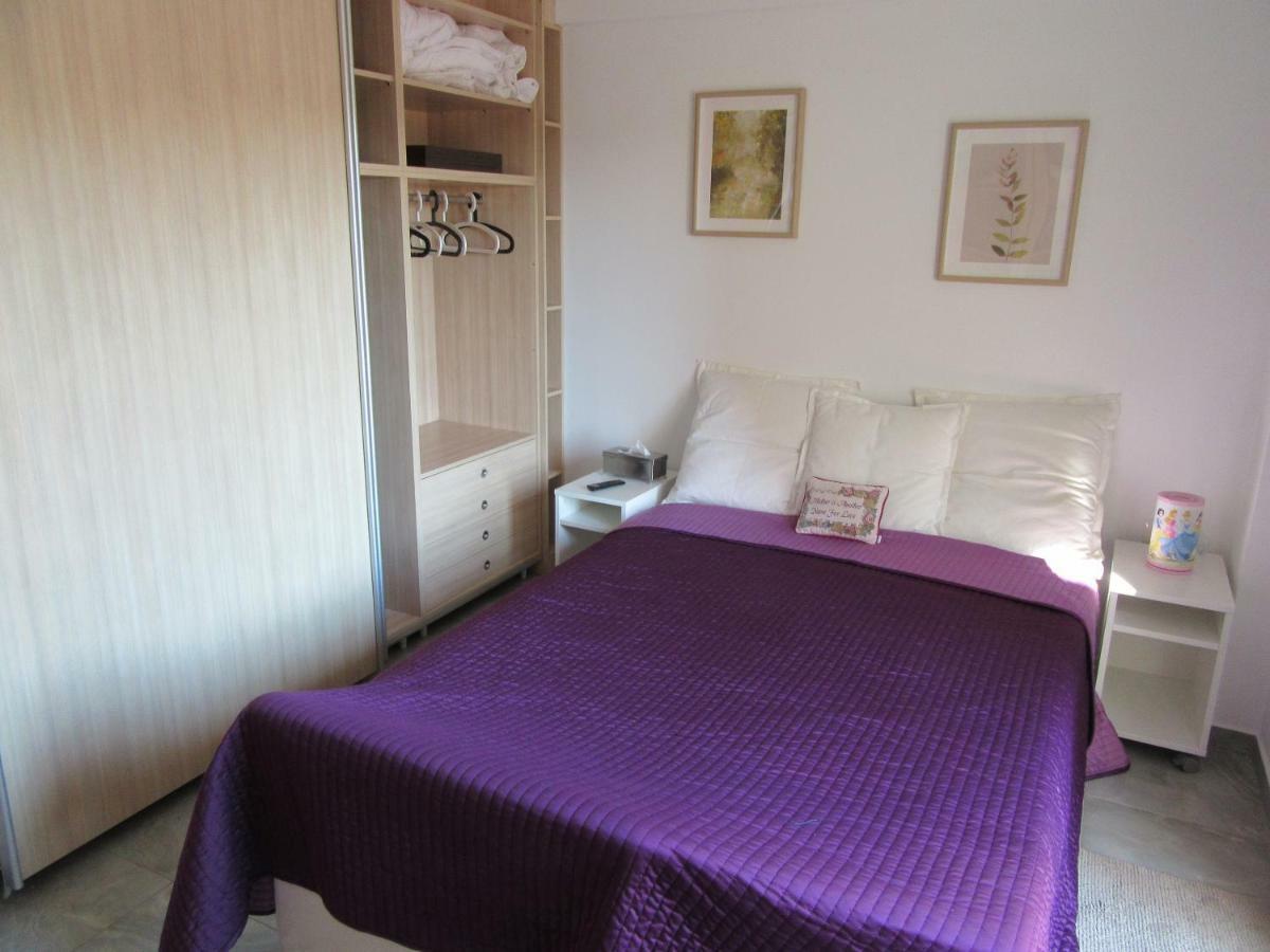 Villa Maria Louiza Near Airport Artemida  Buitenkant foto